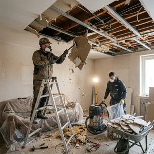 Демонтаж гипсокартонных потолков в Новороссийске | Снос ГКЛ-потолков