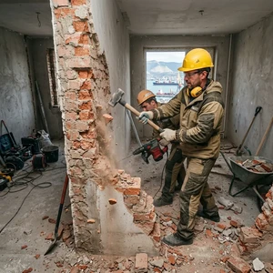 Демонтаж стен в Новороссийске | Снос перегородок и несущих стен